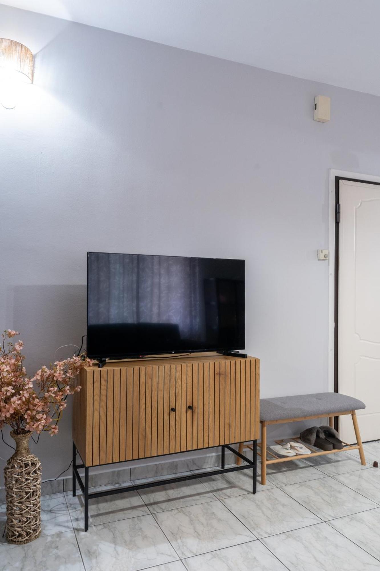 Ninas Central Apartment カヴァラ エクステリア 写真