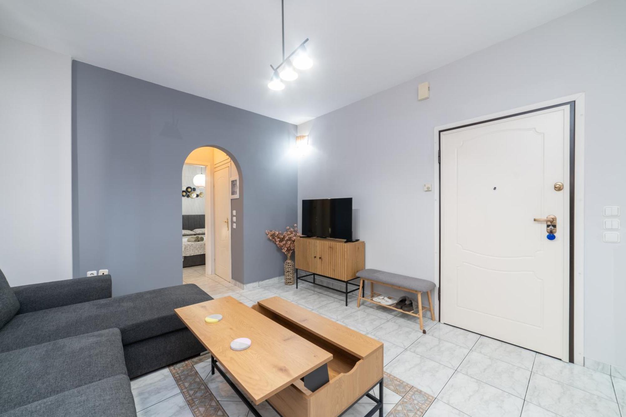 Ninas Central Apartment カヴァラ エクステリア 写真