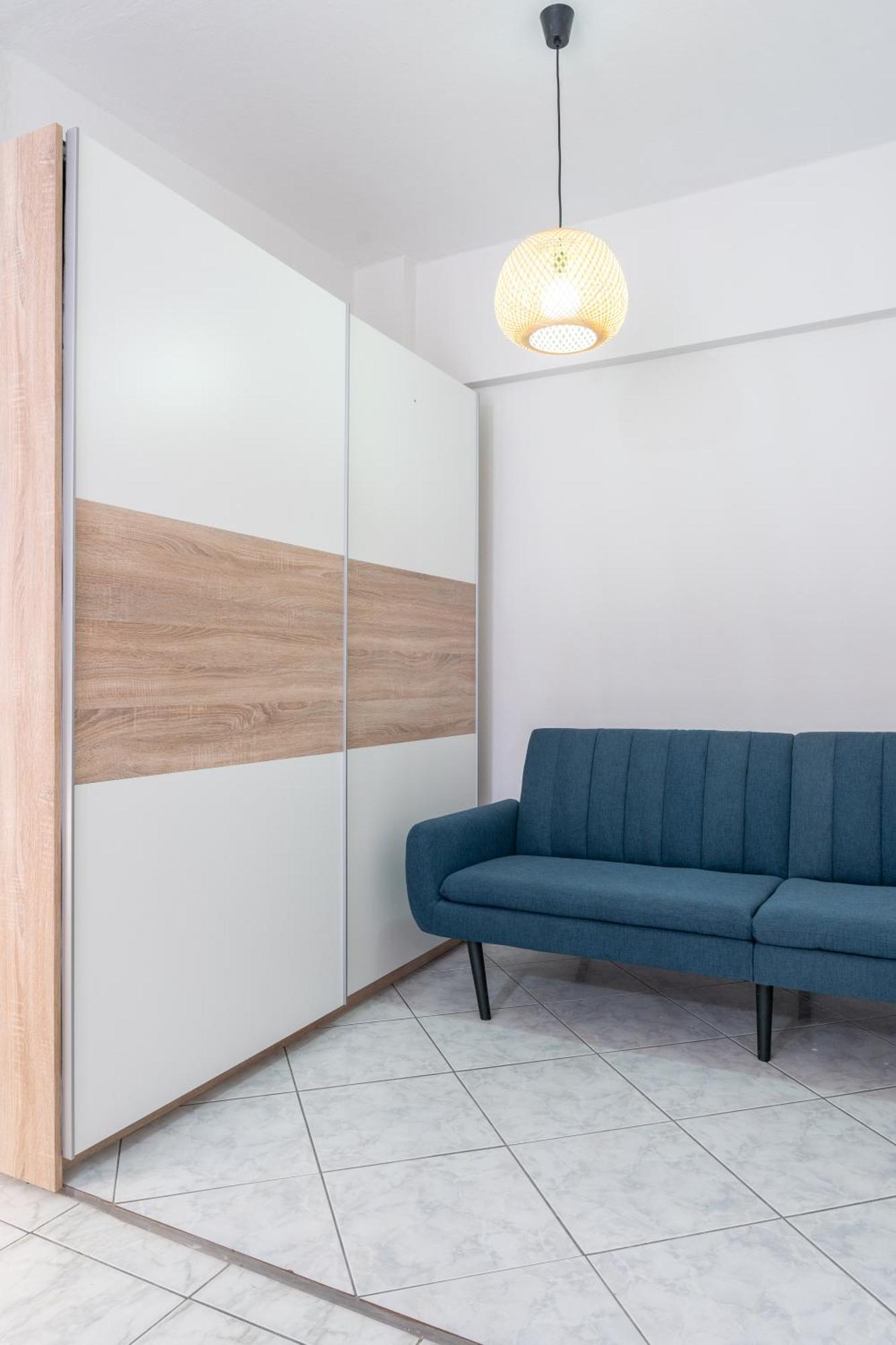 Ninas Central Apartment カヴァラ エクステリア 写真